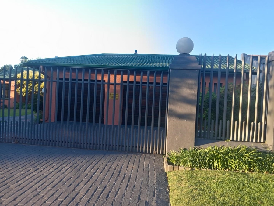 3 Bedroom Property for Sale in Sasolburg Ext 11 Free State